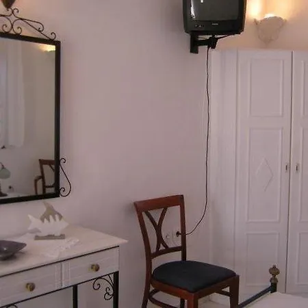 Sirocco Hotel de apartamente Kávos